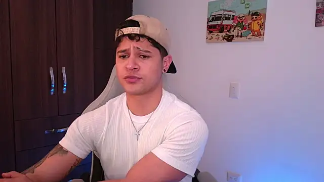 domsantiago  online show from 09/11/25, 11:38