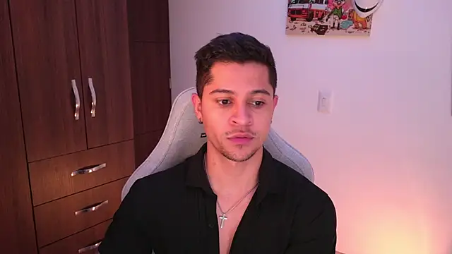 domsantiago  online show from 11/02/25, 01:32