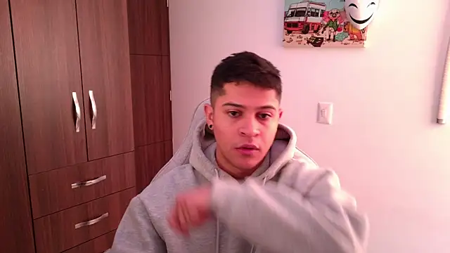 domsantiago  online show from 10/18/25, 04:53