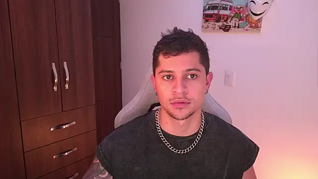 domsantiago  online show from 11/03/25, 01:33