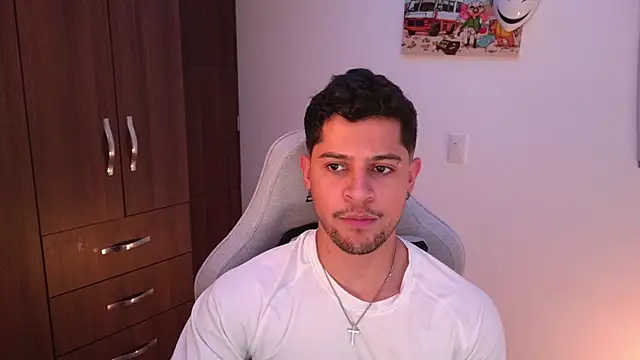 domsantiago  online show from 11/29/25, 02:12