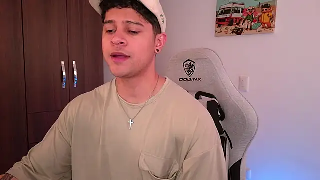 domsantiago  online show from 09/12/25, 09:47