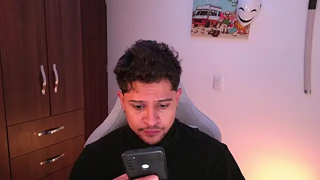 domsantiago  online show from 12/15/25, 02:06