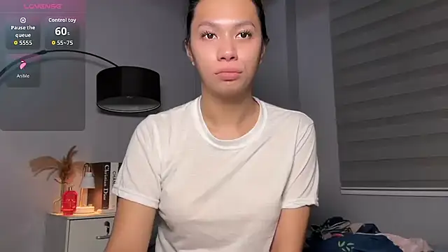 Demi Maddison online show from 11/24/25, 01:55