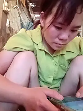 Snapshot of Nguyet135 chatting on 04/10/26, 05:58 Nguyet135 online show from 04/10/26, 05:58