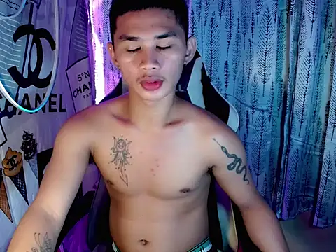 asianhardcock25 online show from 11/22/25, 10:14