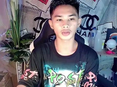 asianhardcock25 online show from 10/28/25, 08:52