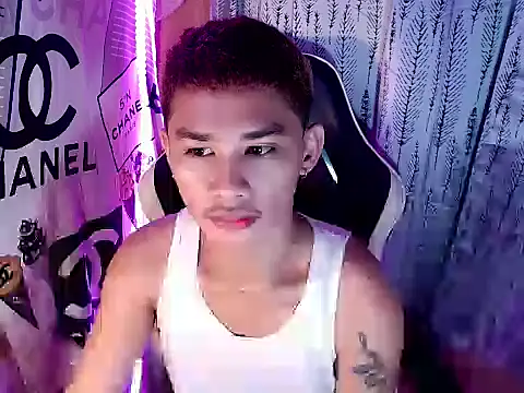 asianhardcock25 online show from 12/18/25, 11:25