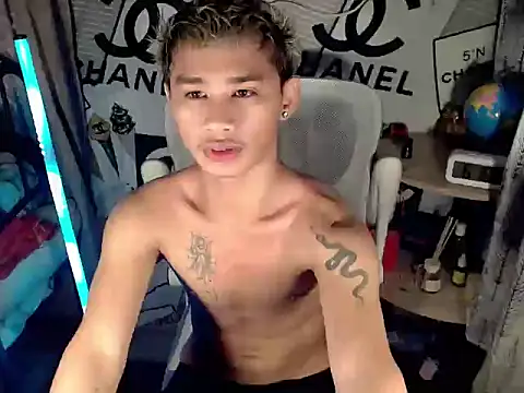 asianhardcock25 online show from 04/21/26, 10:16