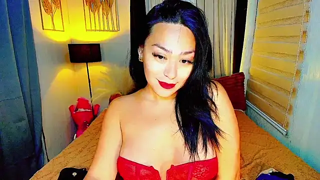 hot wildivana online show from 06/06/26, 08:41