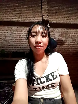 Snapshot of emaame68 chatting on 11/30/25, 12:39 emaame68 online show from 11/30/25, 12:39