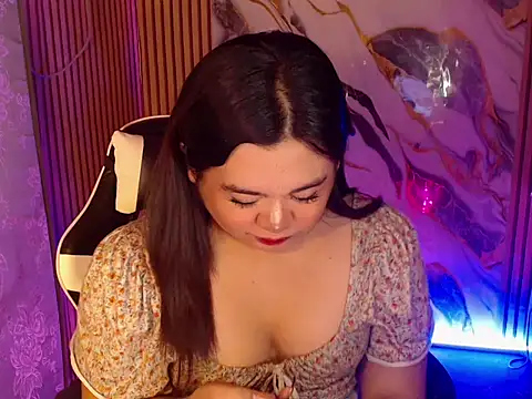 Im ur mother online show from 09/13/25, 08:20