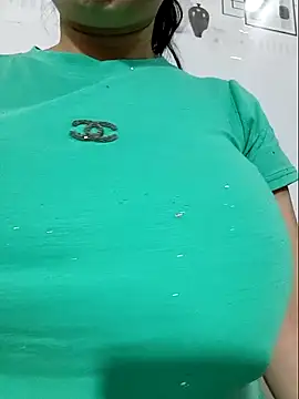 Shiny Babe online show from 01/07/26, 09:14