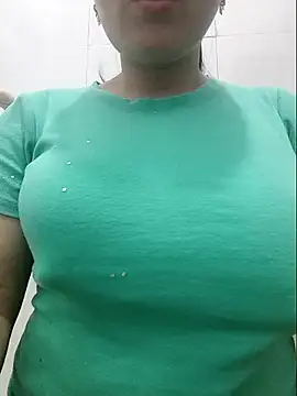 Shiny Babe online show from 03/23/26, 06:57