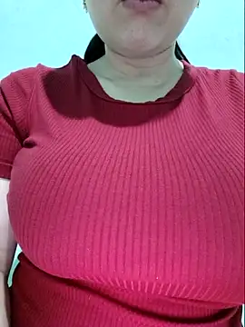 Shiny Babe online show from 04/06/26, 03:02