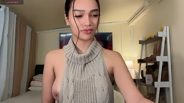 Snapshot of _agatha143_ chatting on 06/02/26, 10:48 agatha143 online show from 06/02/26, 10:48