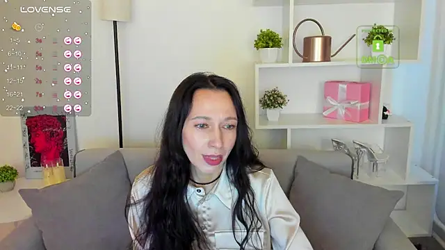 Snapshot of RubiHarlot chatting on 10/05/25, 01:40 RubiHarlot online show from 10/05/25, 01:40