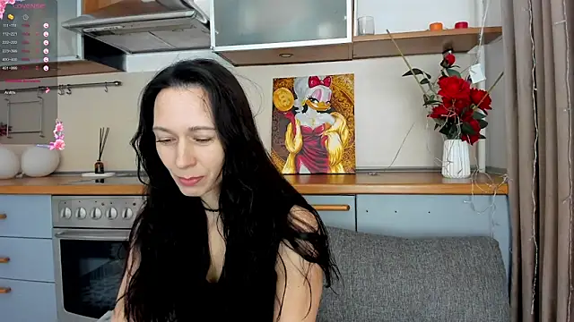 Snapshot of RubiHarlot chatting on 10/12/25, 01:18 RubiHarlot online show from 10/12/25, 01:18