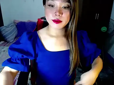 Urassiansweetcummer online show from 10/09/25, 02:23