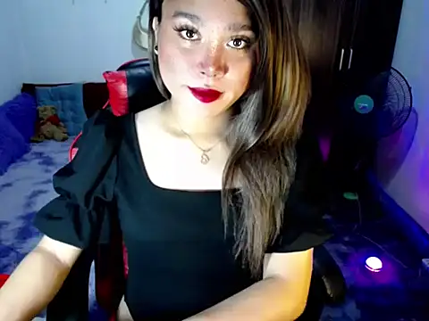 Urassiansweetcummer online show from 03/20/26, 04:57