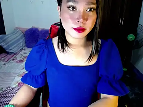 Urassiansweetcummer online show from 09/26/25, 02:29