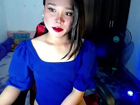 Urassiansweetcummer online show from 05/30/26, 01:45