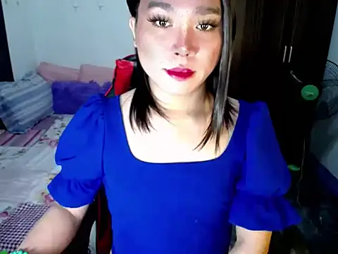 Urassiansweetcummer online show from 09/21/25, 02:17