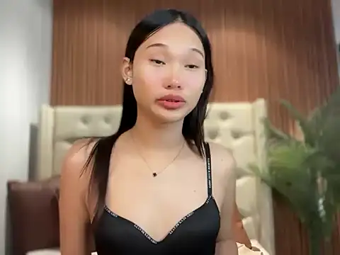 Snapshot of universal_slutt chatting on 02/03/26, 05:40 universal slutt online show from 02/03/26, 05:40