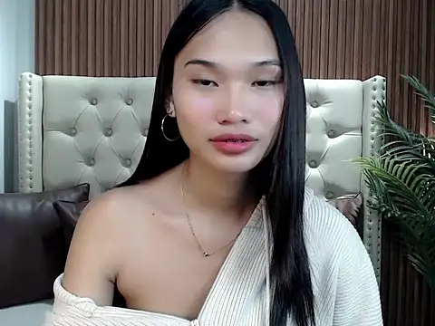 Snapshot of universal_slutt chatting on 02/11/26, 05:35 universal slutt online show from 02/11/26, 05:35