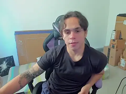 Maximiliano scoott   online show from 10/28/25, 06:29