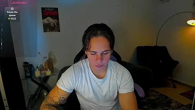 Maximiliano scoott   online show from 02/21/26, 09:28