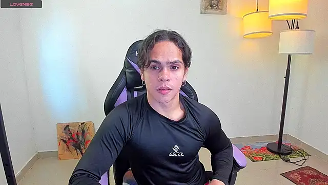 Maximiliano scoott   online show from 10/30/25, 06:16