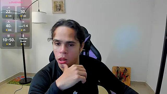 Maximiliano scoott   online show from 10/29/25, 09:14