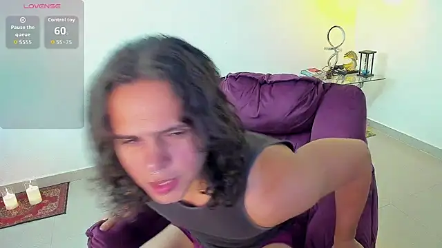 Maximiliano scoott   online show from 11/12/25, 08:12