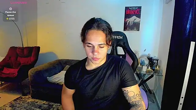 Maximiliano scoott   online show from 03/19/26, 07:58