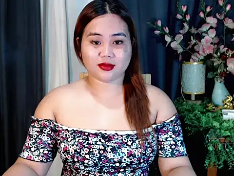 queen staceyy online show from 11/18/25, 07:00