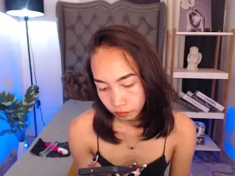 Sweet kittyxx online show from 11/26/25, 04:12