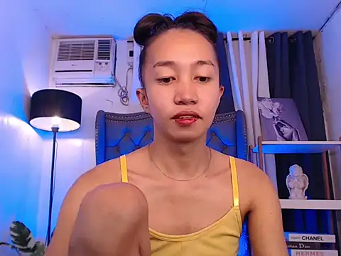 Sweet kittyxx online show from 02/12/26, 06:51