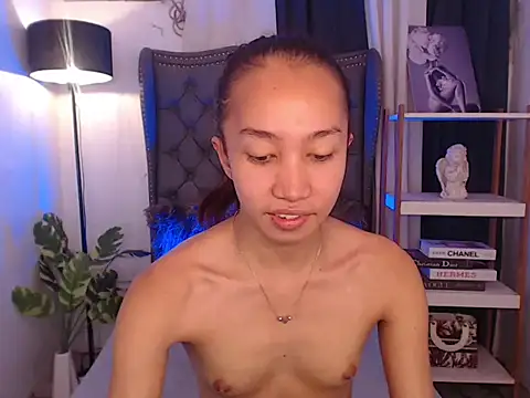 Sweet kittyxx online show from 02/20/26, 08:16