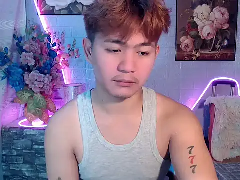 Snapshot of Albertx_Destroyer69 chatting on 05/30/26, 02:40 Albertx Destroyer69 online show from 05/30/26, 02:40