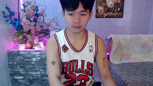Snapshot of Albertx_Destroyer69 chatting on 06/11/26, 03:14 Albertx Destroyer69 online show from 06/11/26, 03:14