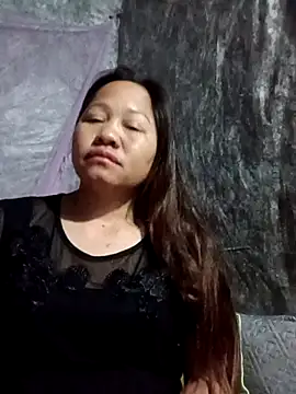 Phiphi135 online show from 04/18/26, 08:20