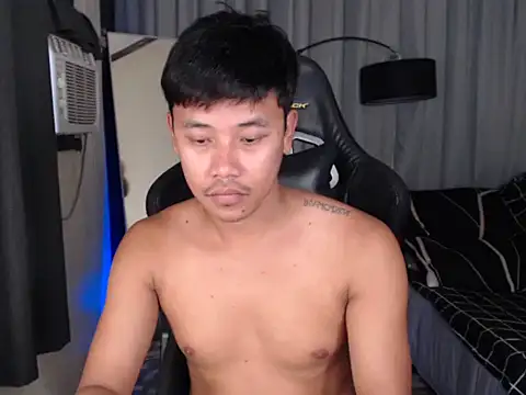 alexsuckable01 online show from 03/12/26, 05:45