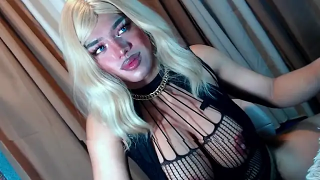 GoddessOFHUGEx online show from 09/30/25, 02:17