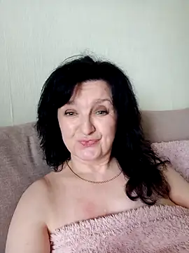 Snapshot of MilaSky4701 chatting on 06/10/26, 02:07 MilaSky4701 online show from 06/10/26, 02:07