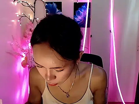 Shindoll online show from 12/03/25, 09:09