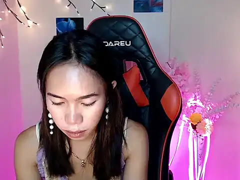 Shindoll online show from 11/01/25, 03:13