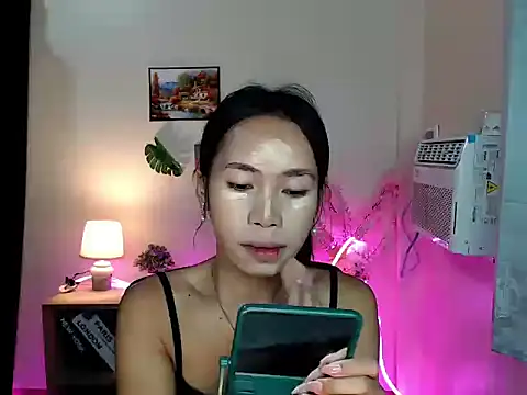 Shindoll online show from 10/25/25, 09:41