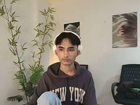 twink pinoy online show from 06/25/26, 09:03