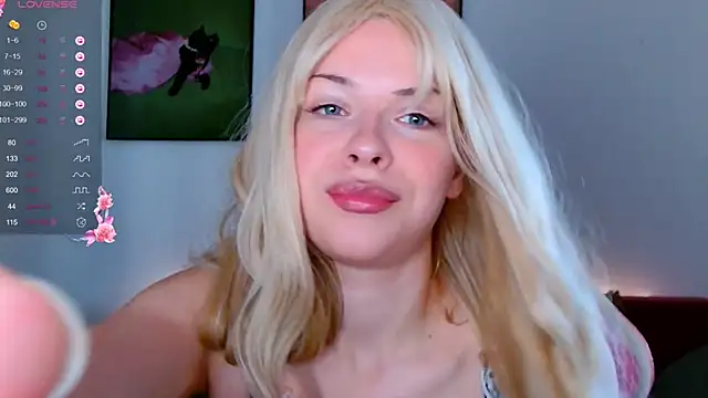 babylilly00 online show from 05/17/26, 02:50